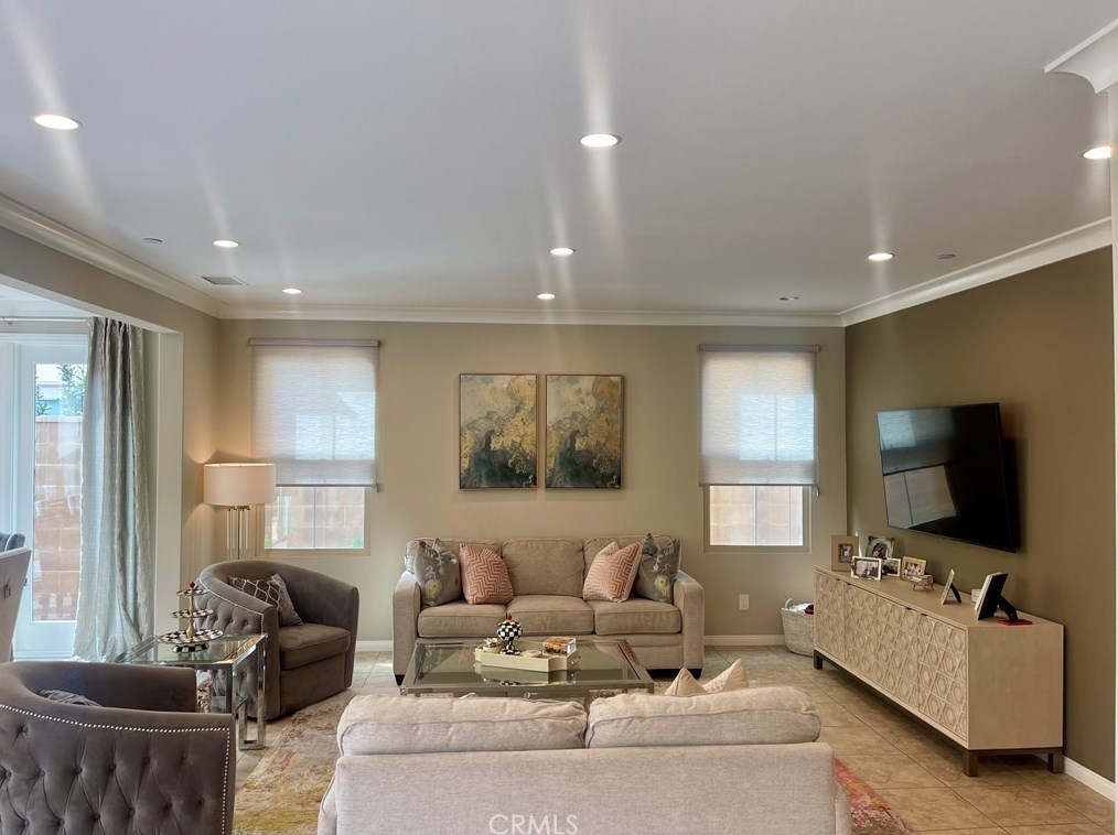 120 Beechmont, Irvine CA  92620-2166 exterior