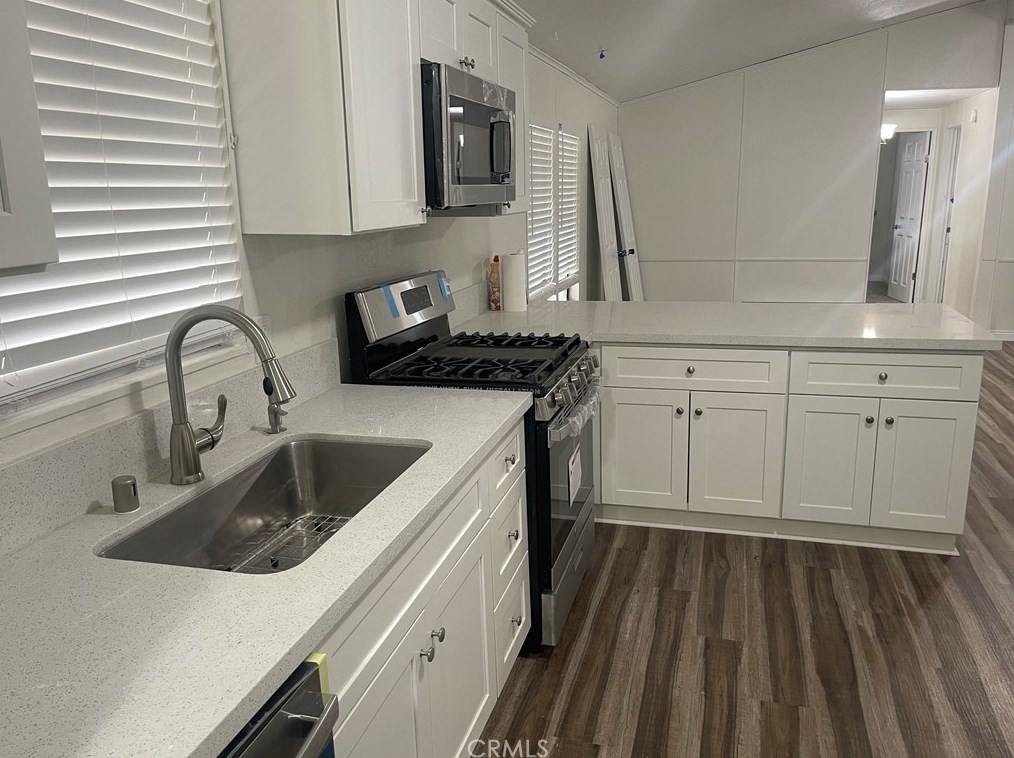 1301 Taft #1, Bakersfield, CA 93307