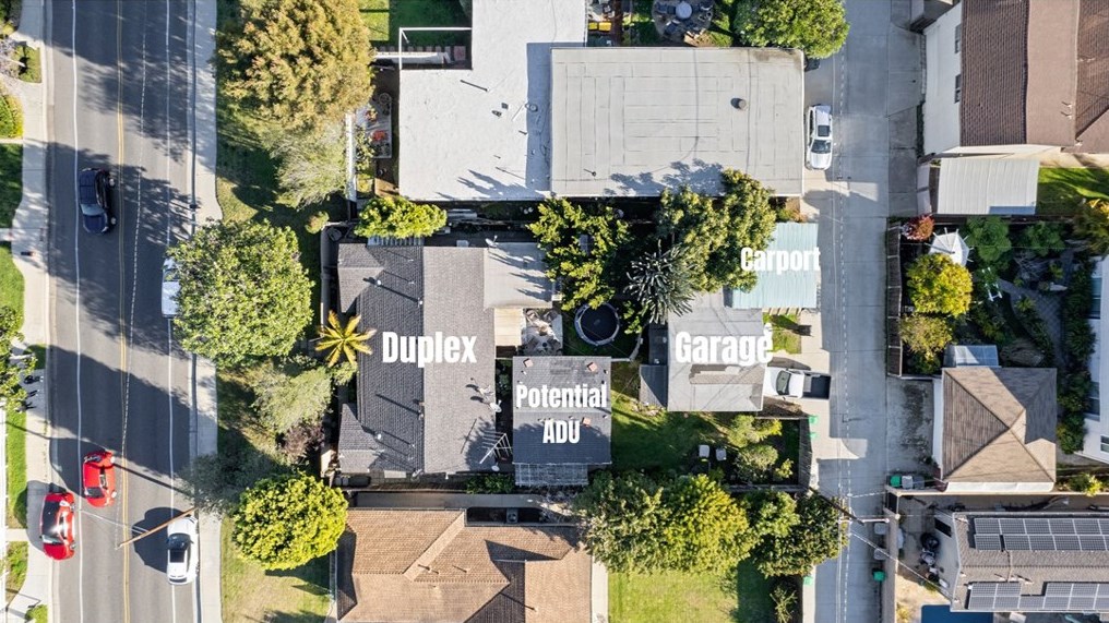 431 E 19th St, Costa Mesa, CA 92627