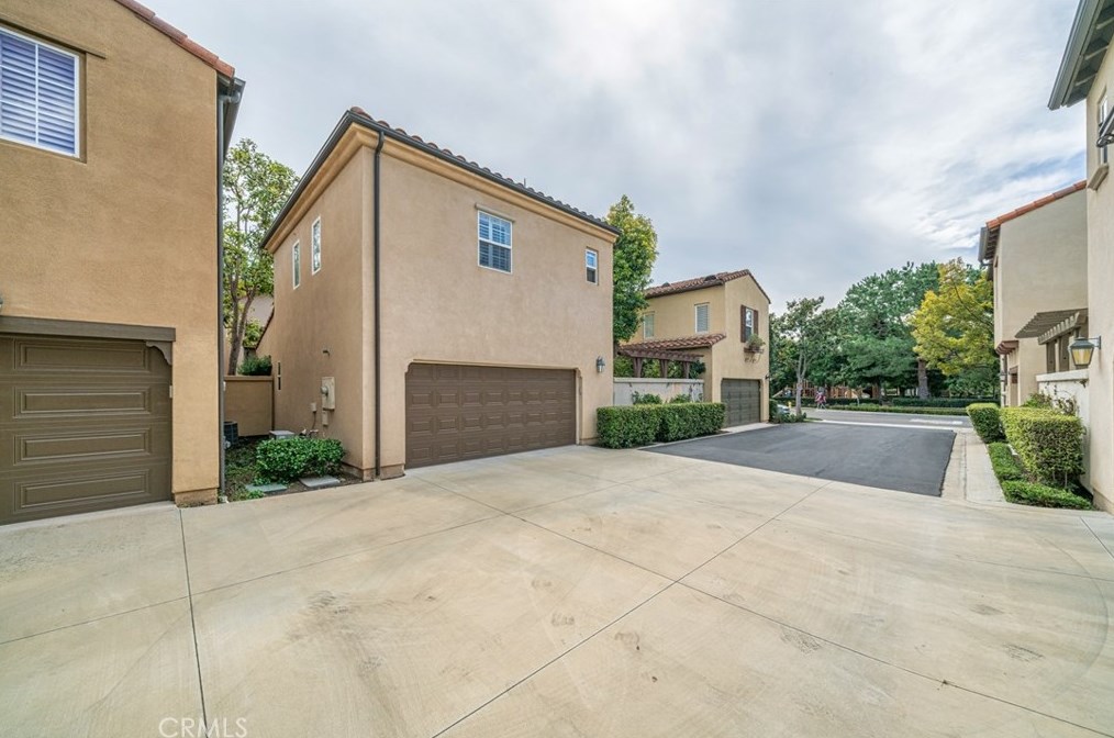103 Canal, Irvine CA  92620-2803 exterior