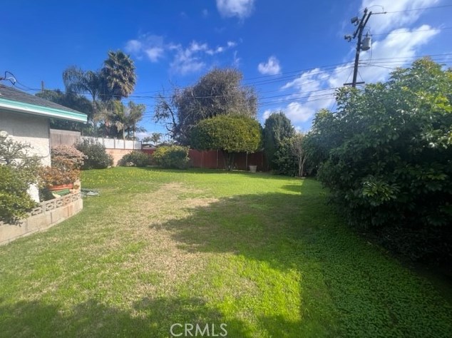 19112 Bushard St, Huntington Beach, CA 92646-2432