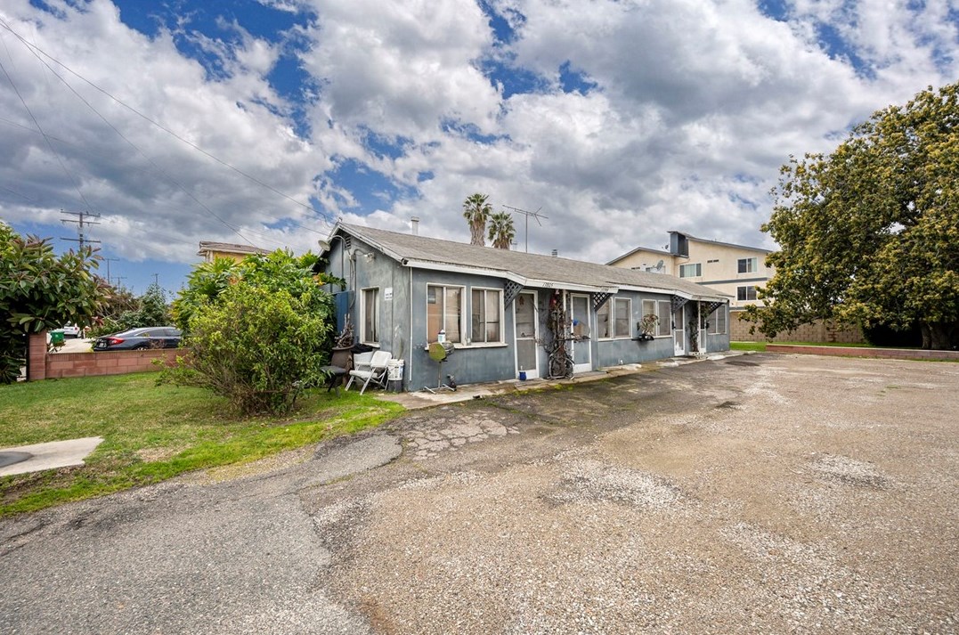 13771 Locust St, Westminster, CA 92683-3103