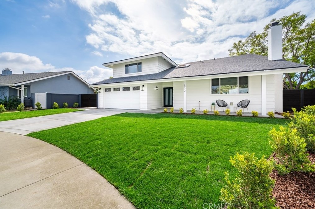 7032 Starlight Cir, Huntington Beach, CA 92647