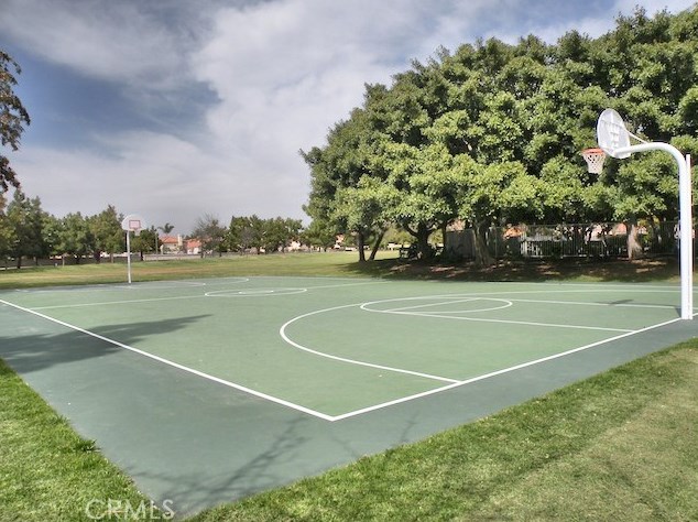 2 Santa Eugenia, Irvine CA  92606-8871 exterior