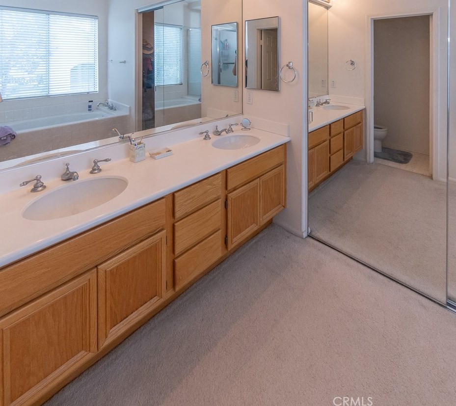 2 Santa Eugenia, Irvine CA  92606-8871 exterior