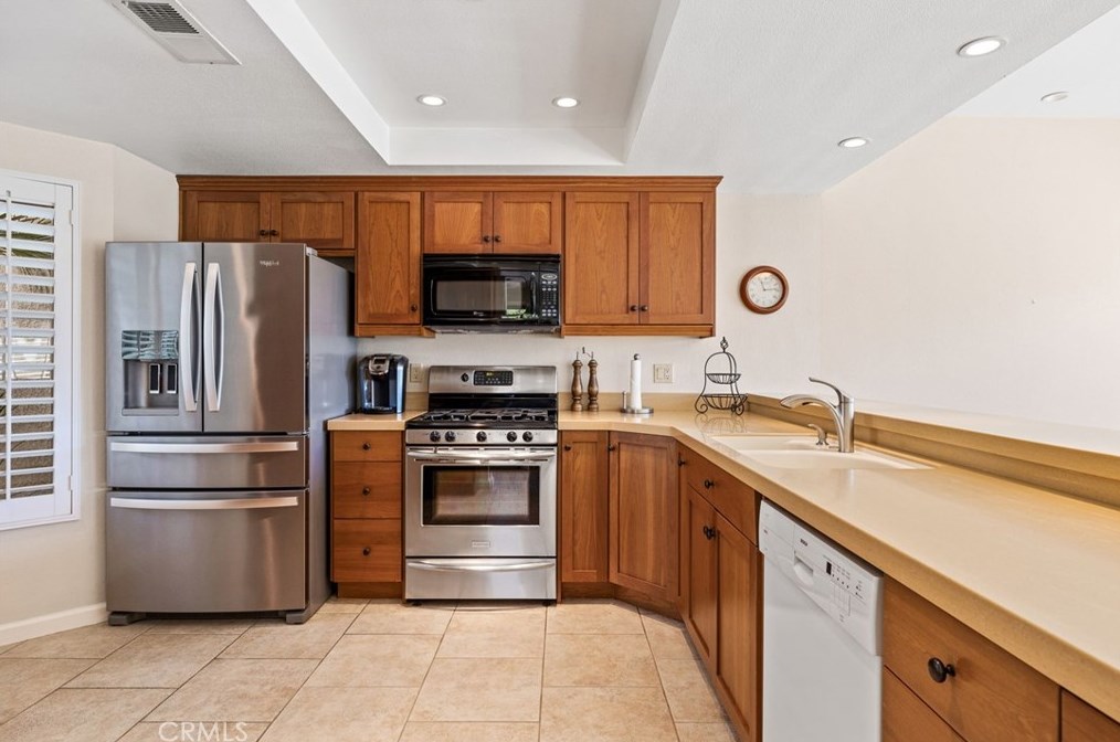 7 Marbella Ln, Palm Desert, CA 92260-1612