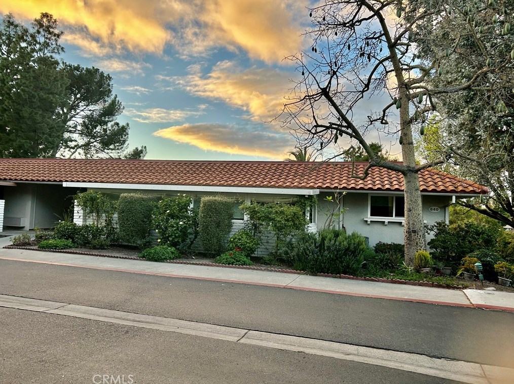 640 Avenida Sevilla, Laguna Beach, CA 92637-4568