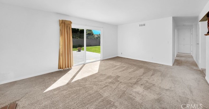 4872 Oahu Dr, Huntington Beach, CA 92649