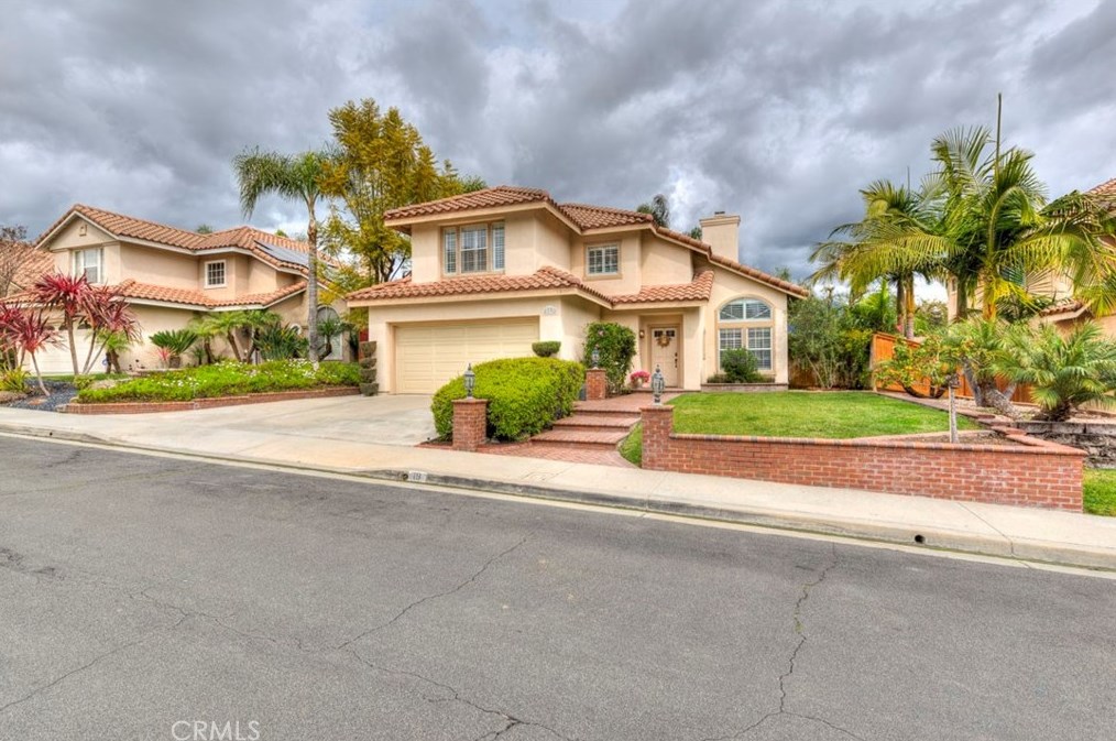19 El Guiro, Trabuco Canyon, CA 92688-3213