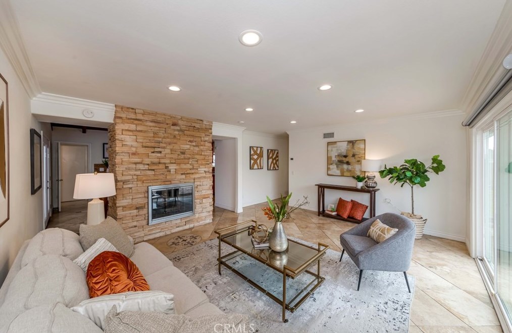 4541 Fairhope Dr, La Mirada CA  90638-6119 exterior