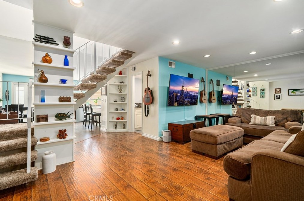 21326 Greenspray Lane, Huntington Beach, CA 92646