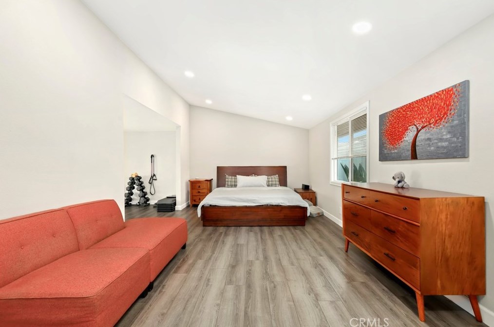 1012 Loara St, Anaheim CA  92801-3618 exterior