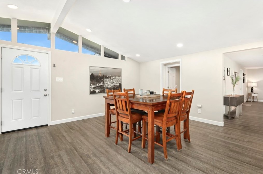1012 Loara St, Anaheim CA  92801-3618 exterior
