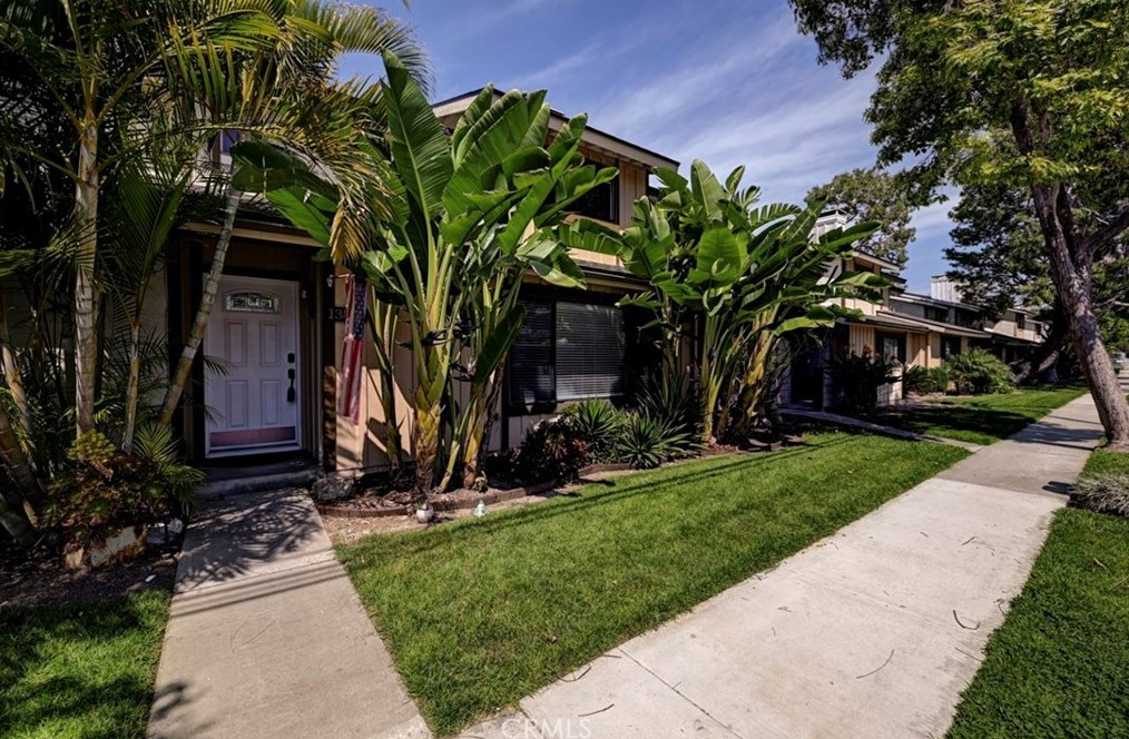 13805 Browning Ave #9, Tustin, CA 92780