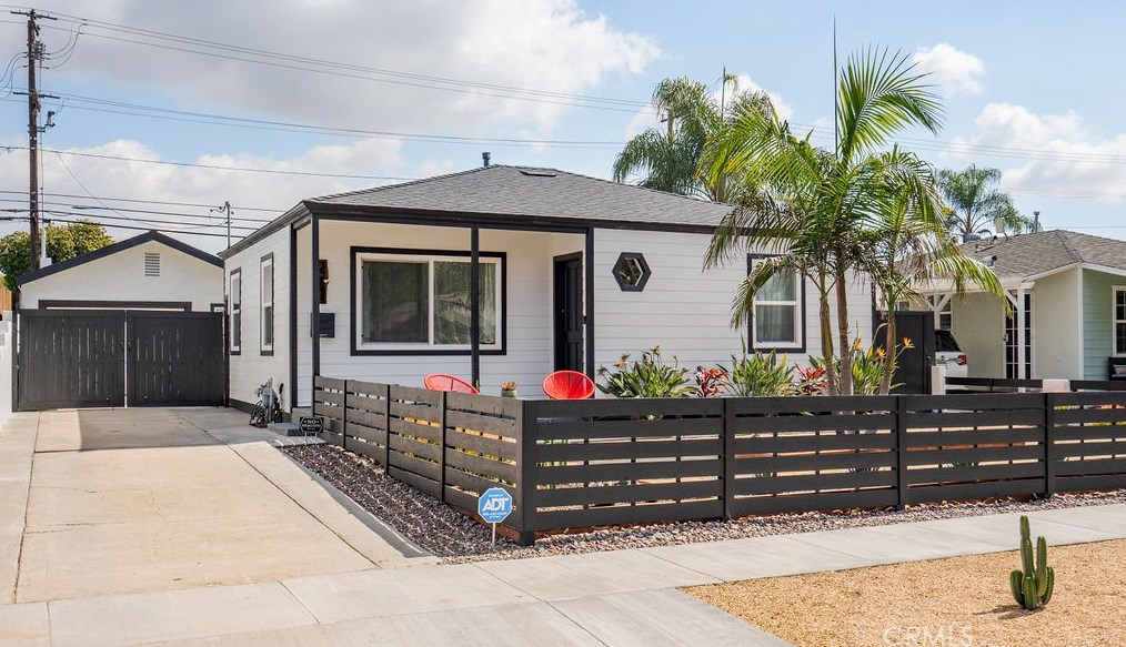 3738 Albury Ave, Long Beach, CA 90808