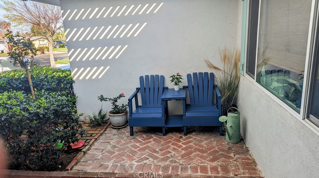 3923 Overland St, Riverside CA  92503-4035 exterior