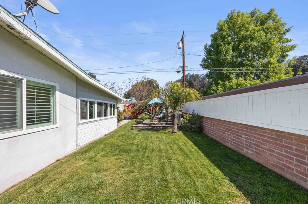 3923 Overland St, Riverside CA  92503-4035 exterior