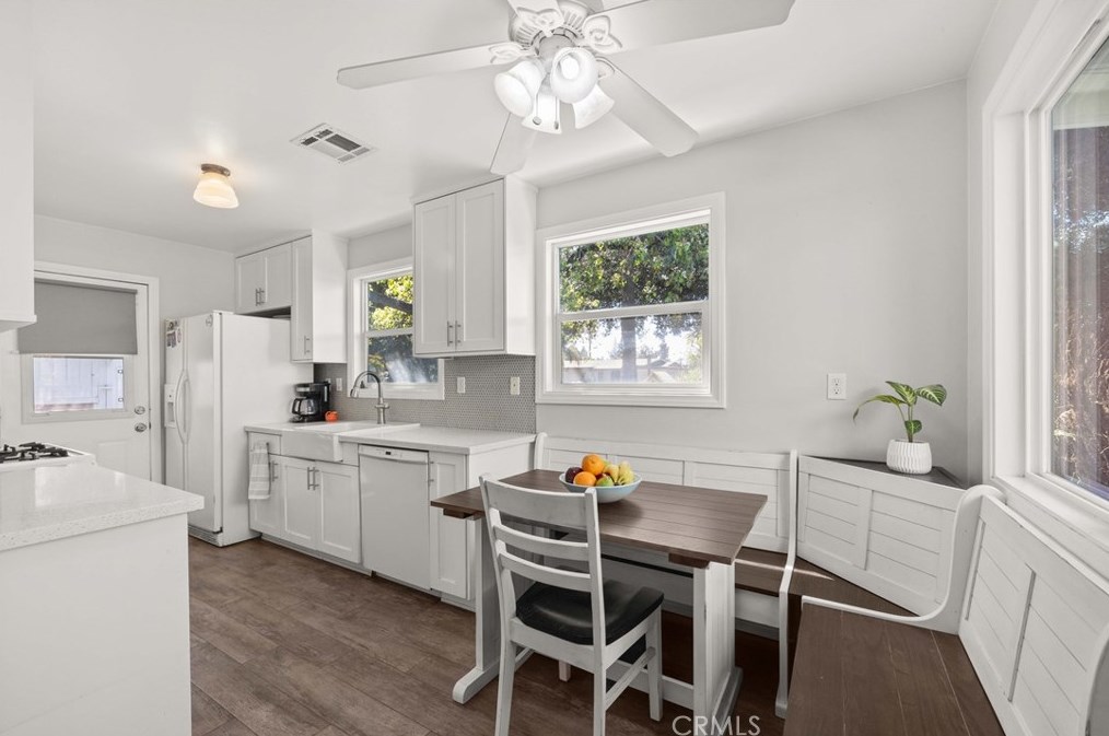 3923 Overland St, Riverside CA  92503-4035 exterior