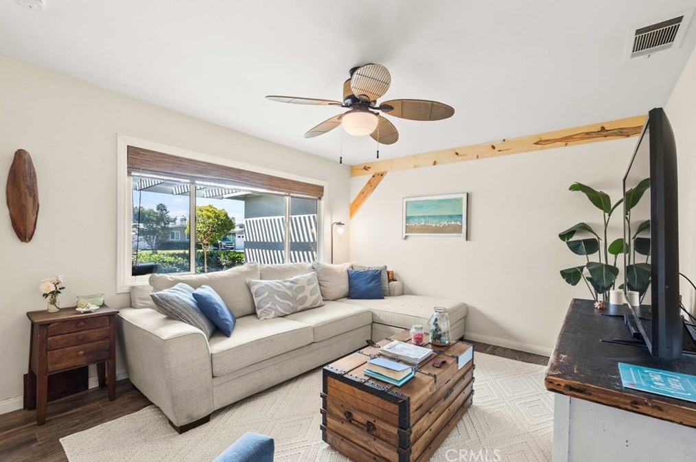 3923 Overland St, Riverside CA  92503-4035 exterior