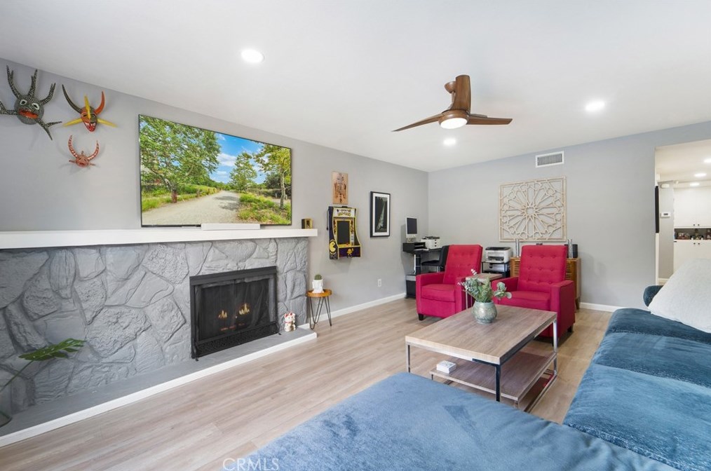 12740 Woodcliff Cir, Riverside CA  92503-4627 exterior