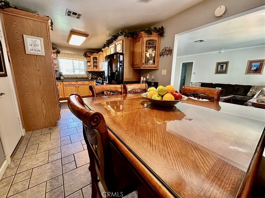 1914 Orange Ave, Anaheim CA  92804-3502 exterior