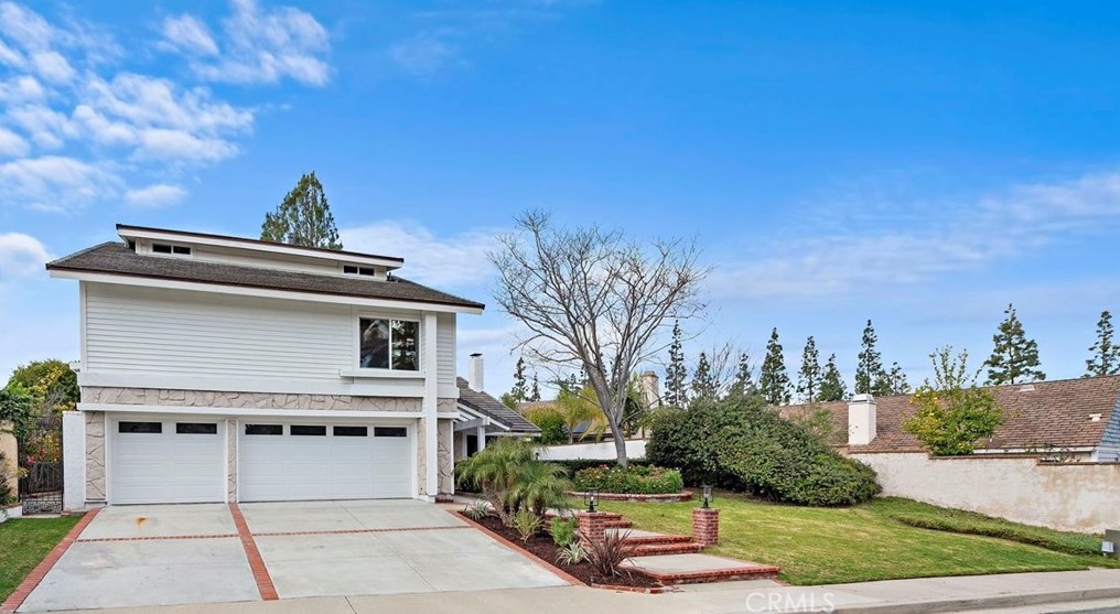 715 Goldfinch Way, Anaheim CA  92807-4419 exterior