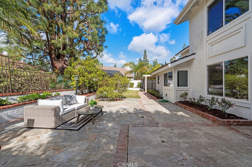 715 Goldfinch Way, Anaheim CA  92807-4419 exterior