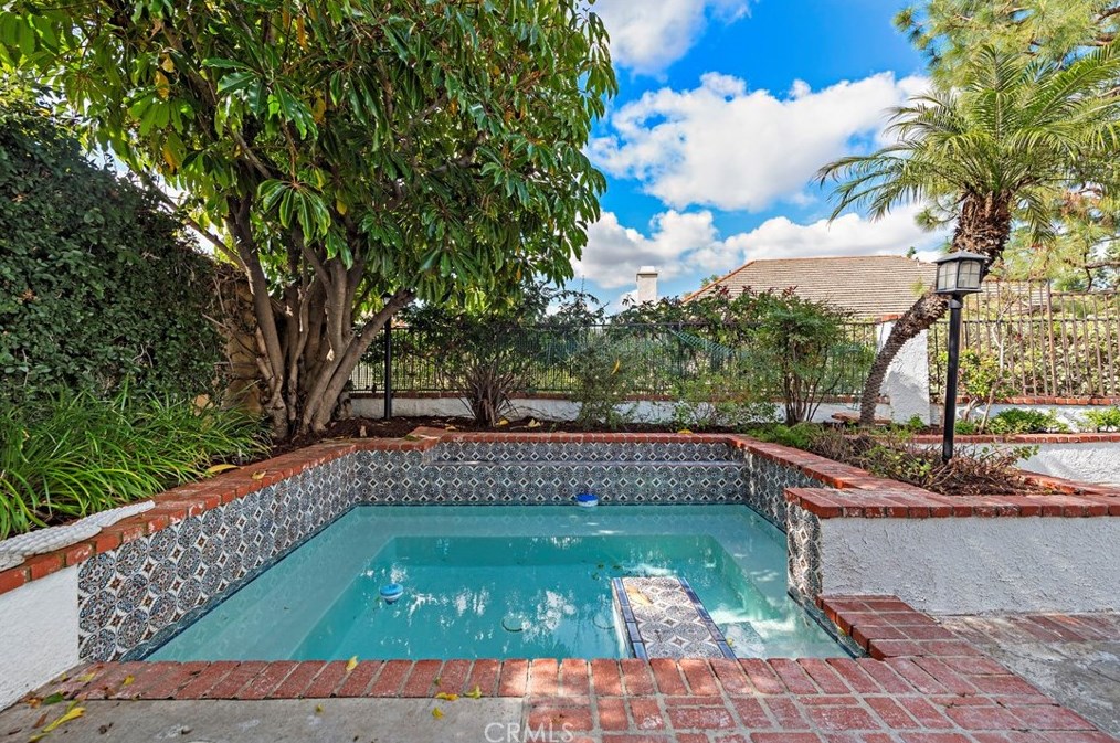 715 Goldfinch Way, Anaheim CA  92807-4419 exterior