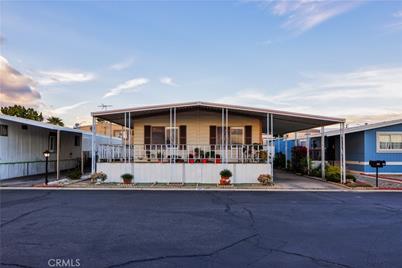 2505 Foothill Boulevard - Photo 1