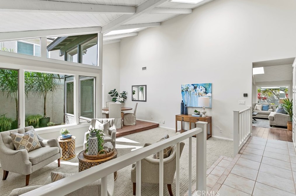 3835 Humboldt Dr, Huntington Beach, CA 92649-2125