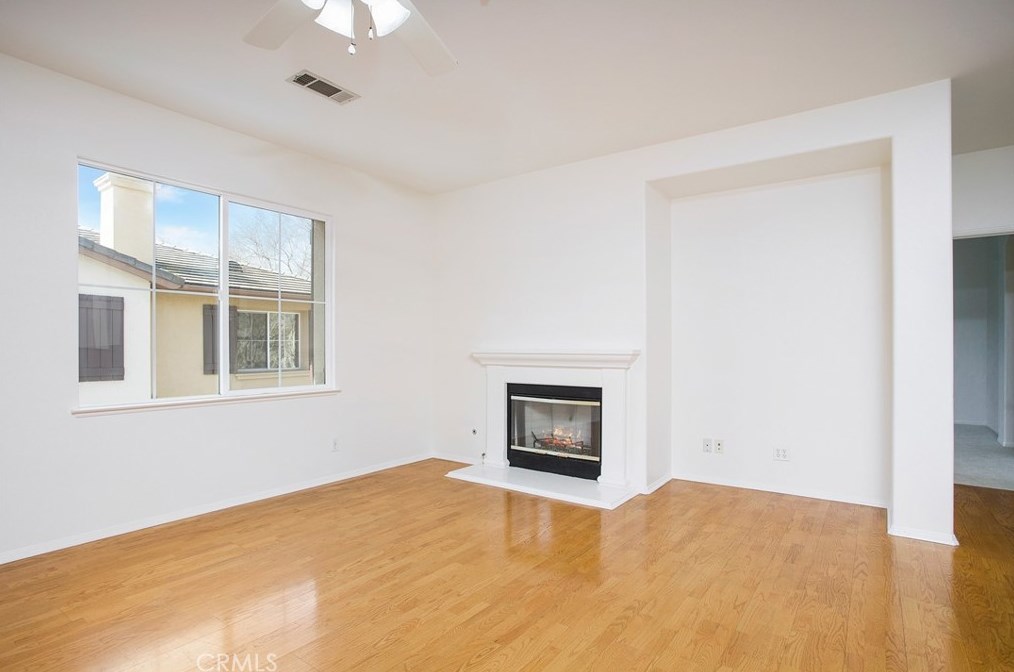 30 Salton, Irvine CA  92602-2425 exterior