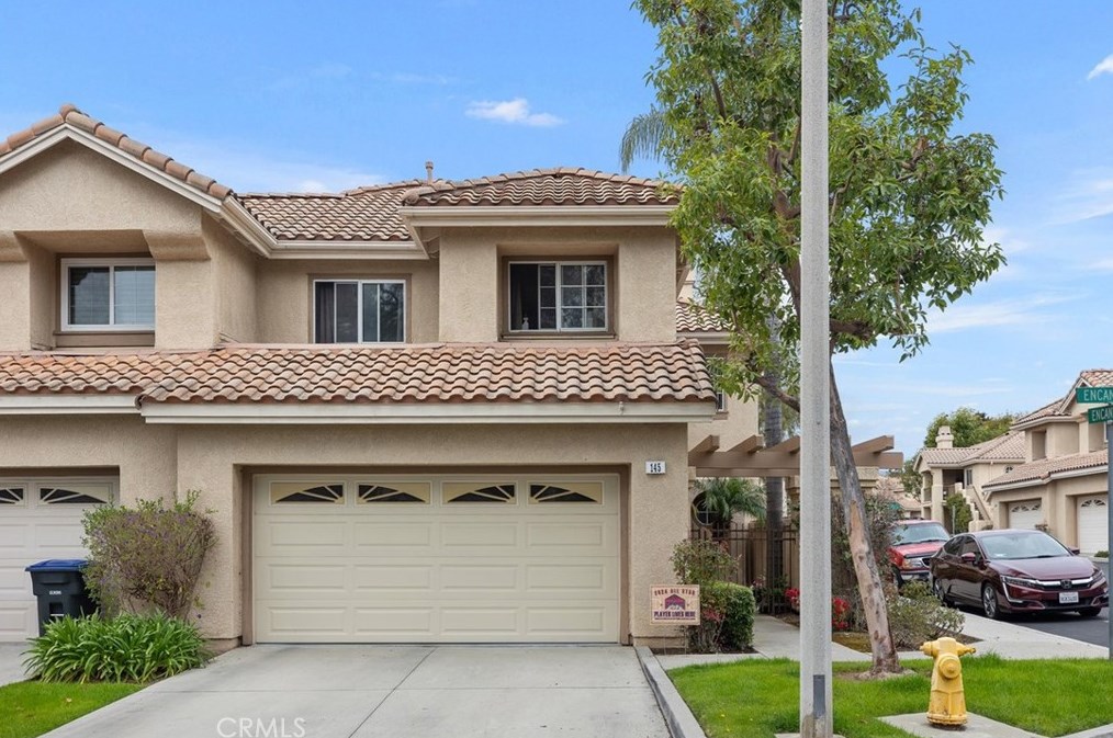 145 Encantado Cyn, Trabuco Canyon, CA 92688-2985