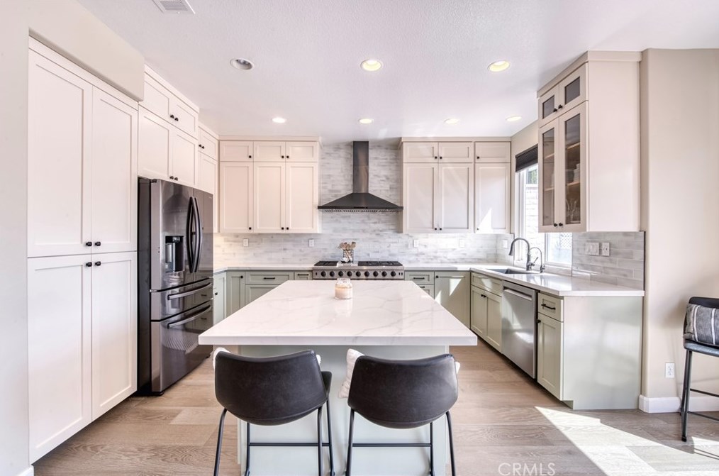 12 Dornoch Way, Trabuco Canyon CA  92679-4920 exterior