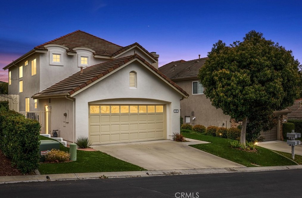 12 Dornoch Way, Trabuco Canyon CA  92679-4920 exterior