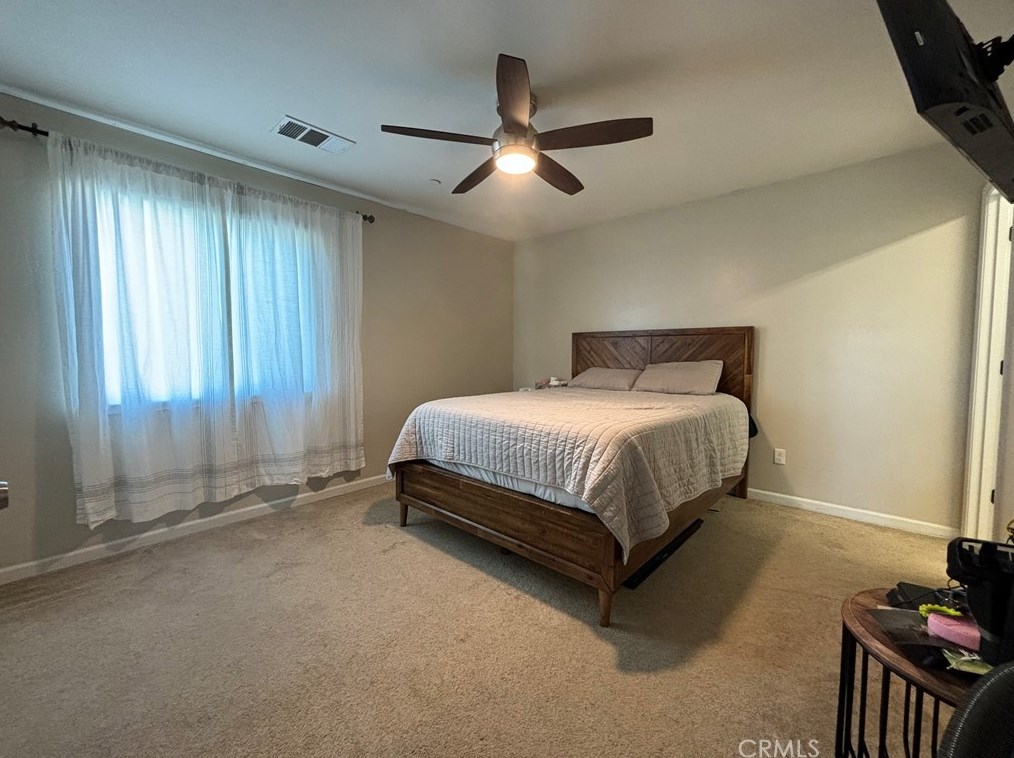 2752 Mondavi Ct, Pond CA  93280-1245 exterior