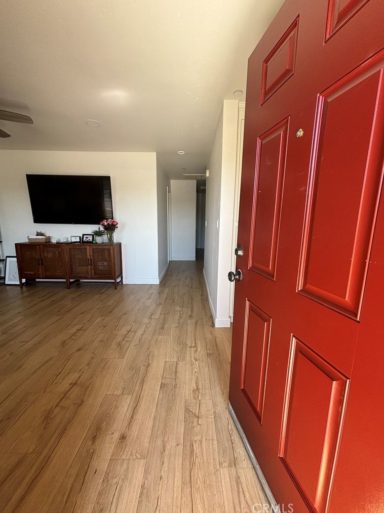 2752 Mondavi Court, Pond, CA 93280
