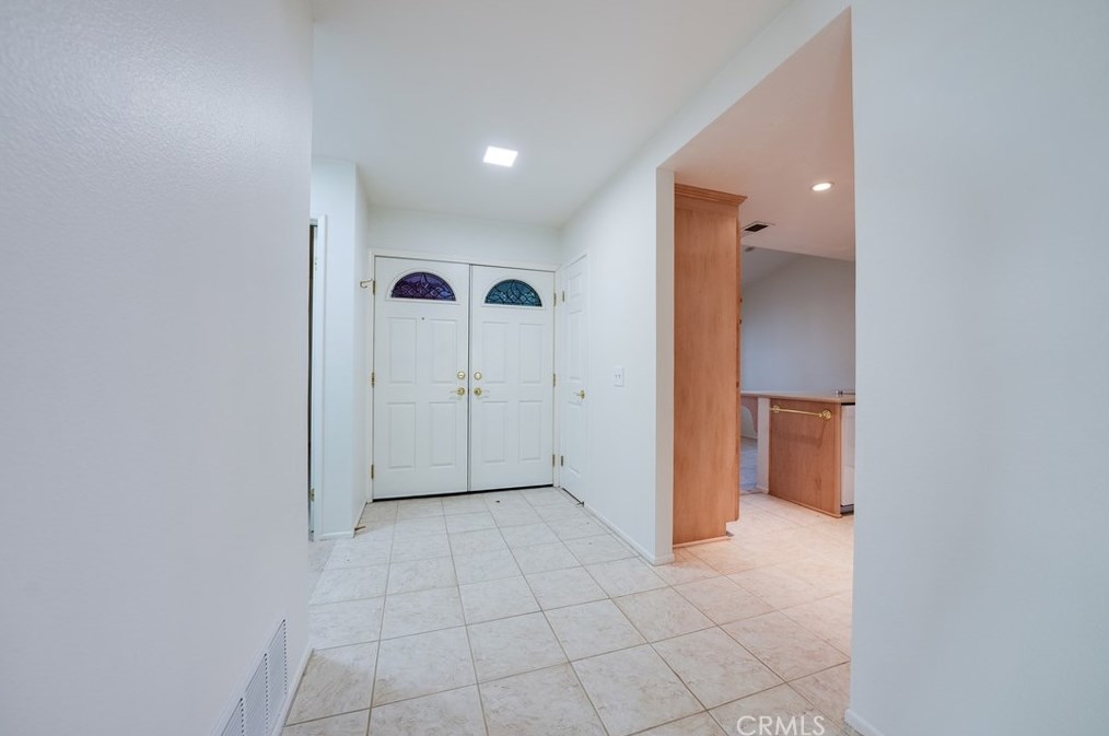 19 Muir, Irvine CA  92620-3374 exterior