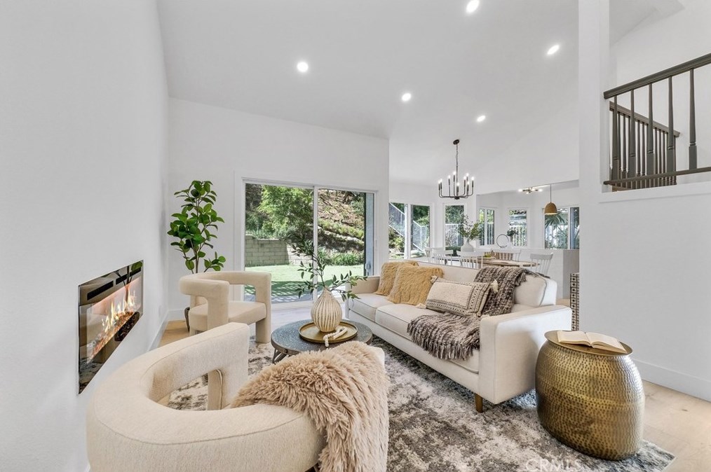 29305 Canary Ct, Laguna Beach, CA 92677-4610
