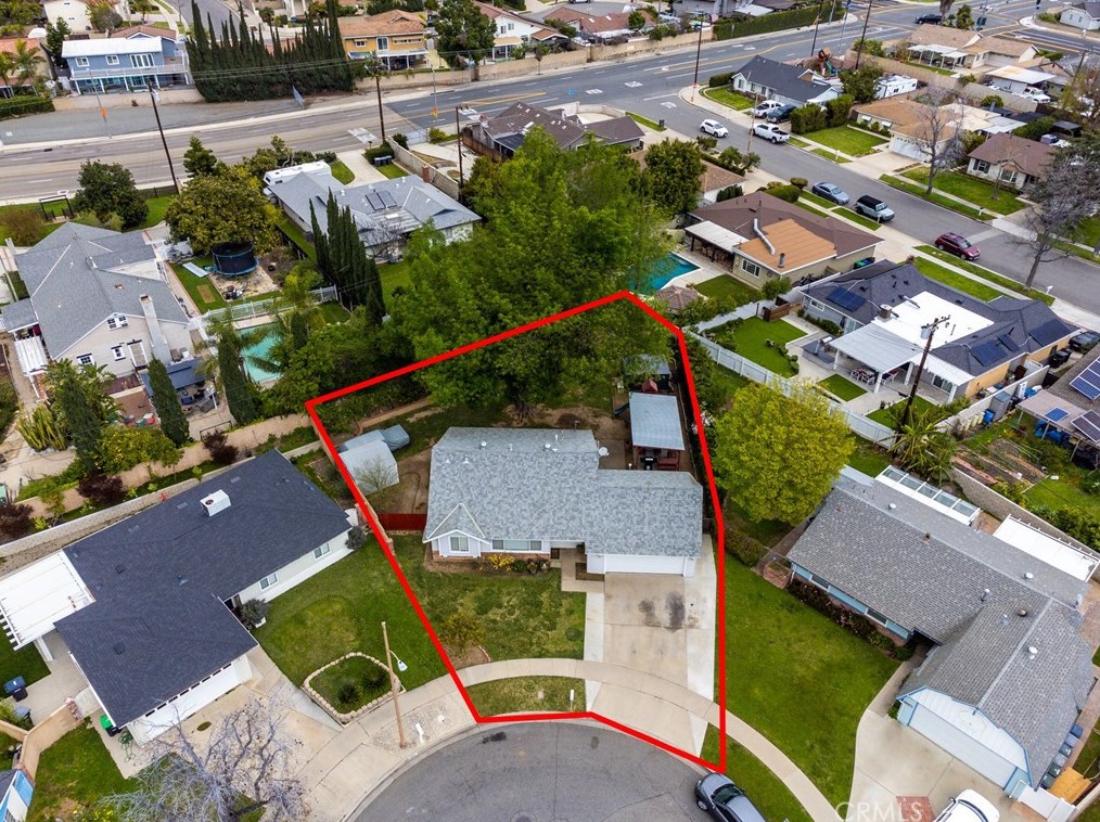 541 S Lowry St, Orange, CA 92869