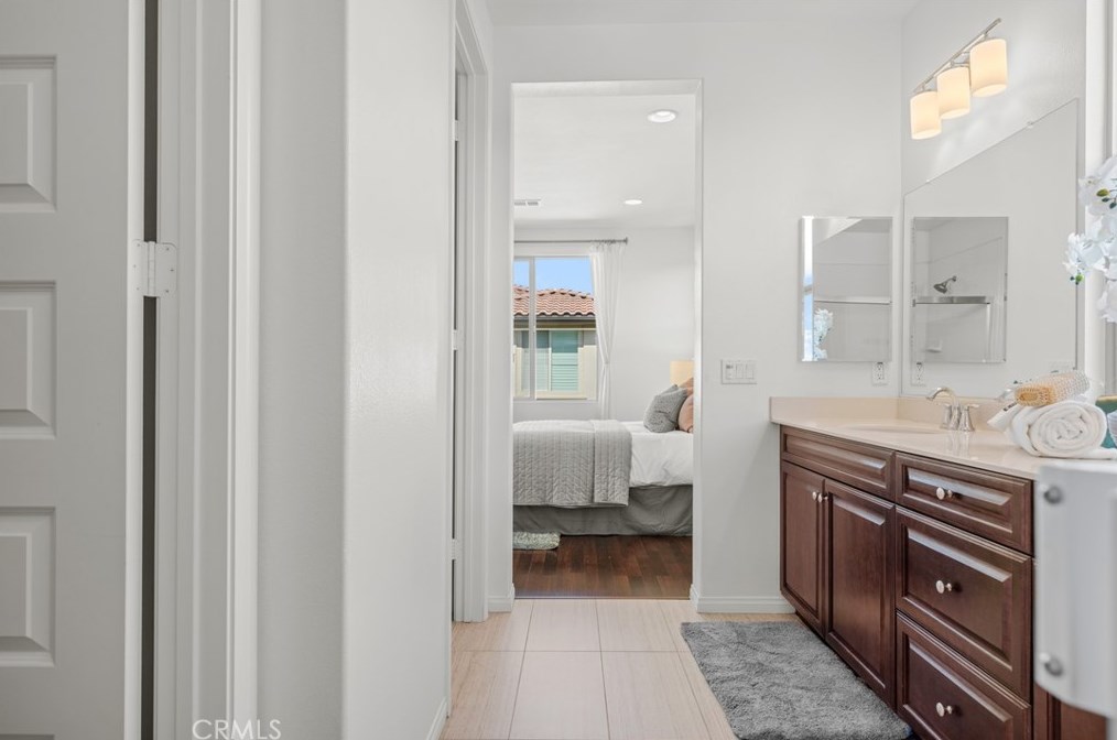 203 Native Trl, Irvine CA  92618 exterior