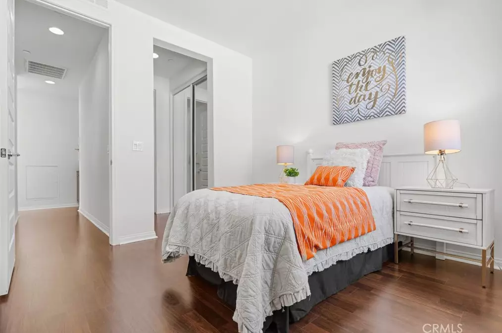 203 Native Trl, Irvine CA  92618 exterior