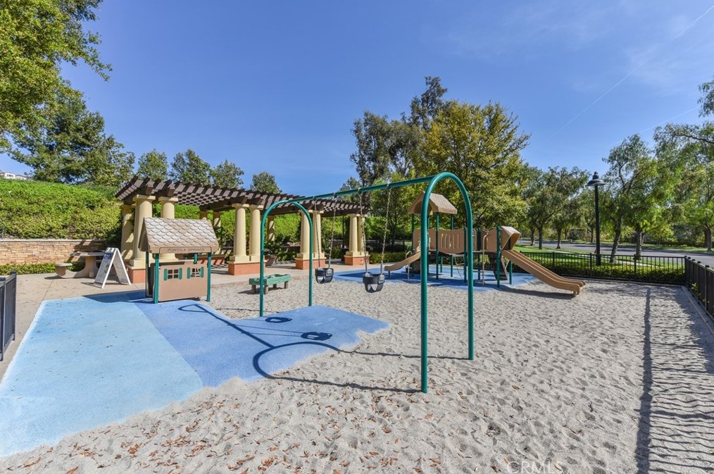 203 Native Trl, Irvine CA  92618 exterior