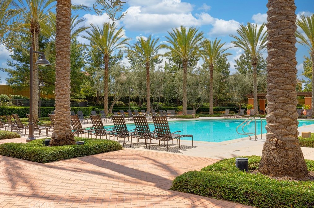 203 Native Trl, Irvine CA  92618 exterior