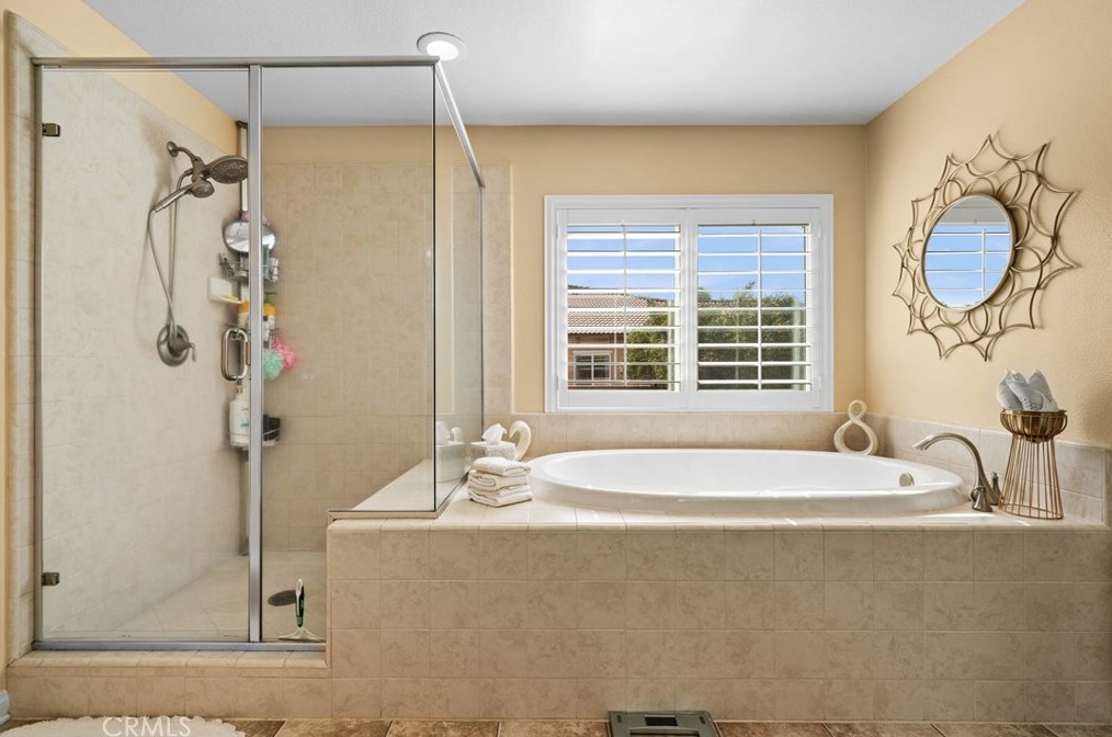 12810 Sierra Creek Dr, Riverside CA  92503-8466 exterior