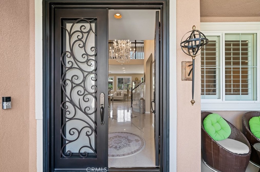 12810 Sierra Creek Dr, Riverside CA  92503-8466 exterior