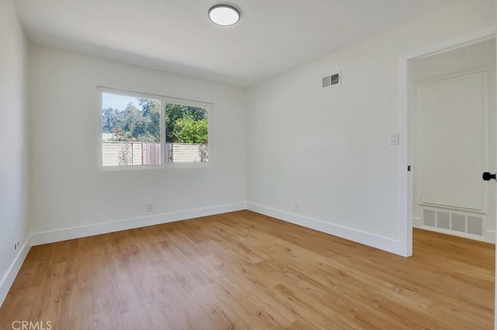 26 Iron Bark Way, Irvine CA  92612-2107 exterior