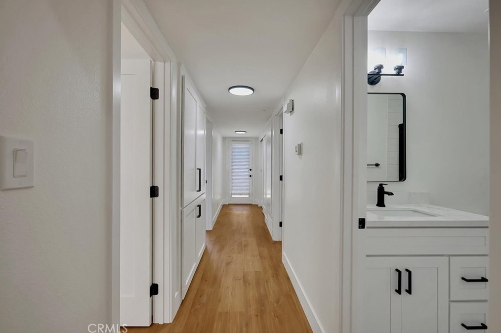 26 Iron Bark Way, Irvine CA  92612-2107 exterior