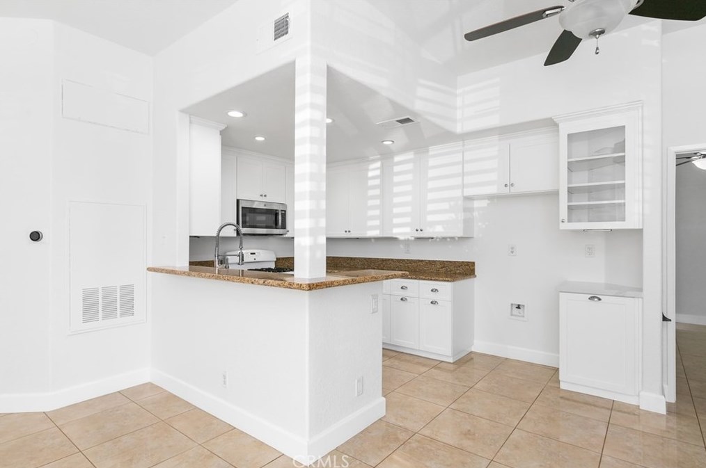 224 Cinnamon Teal, Laguna Beach CA  92656-1832 exterior