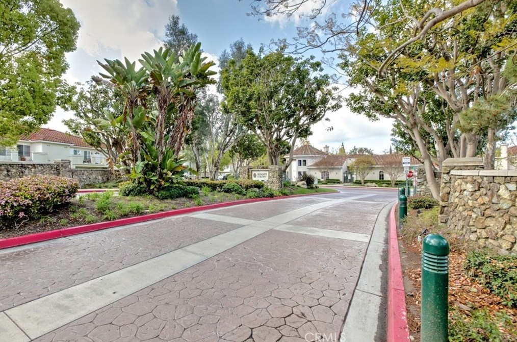 224 Cinnamon Teal, Laguna Beach CA  92656-1832 exterior