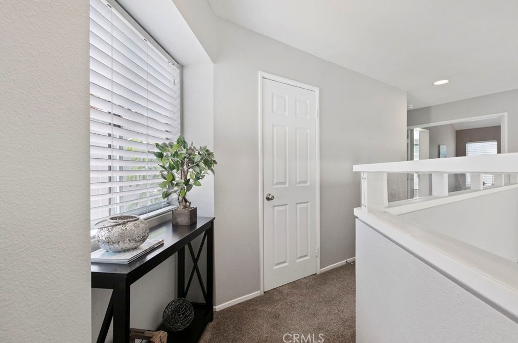 16 Del Livorno, Irvine CA  92614-5364 exterior